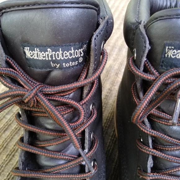 Weather Protectors by totes Men's Boots - Picture 2 of 8